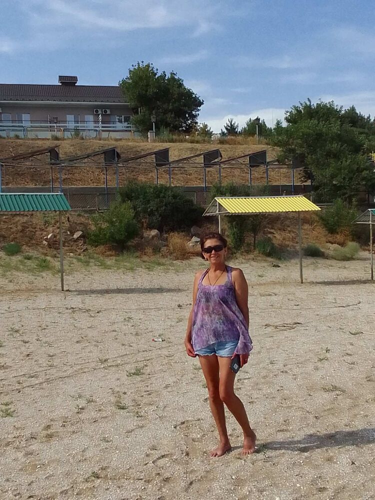  33176792  Nina, 58 ,    