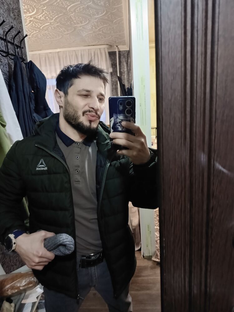  42546852  , 29 ,    