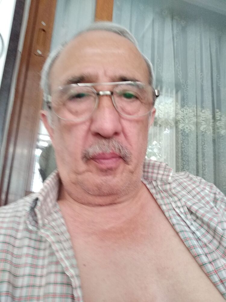  23476432  , 70 ,    