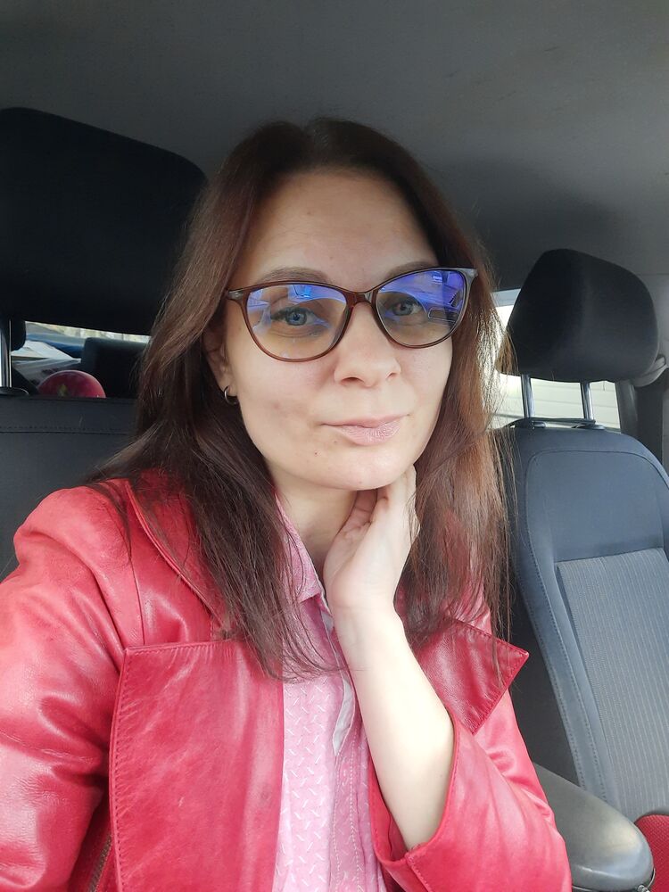  54748962  Nata, 37 ,    