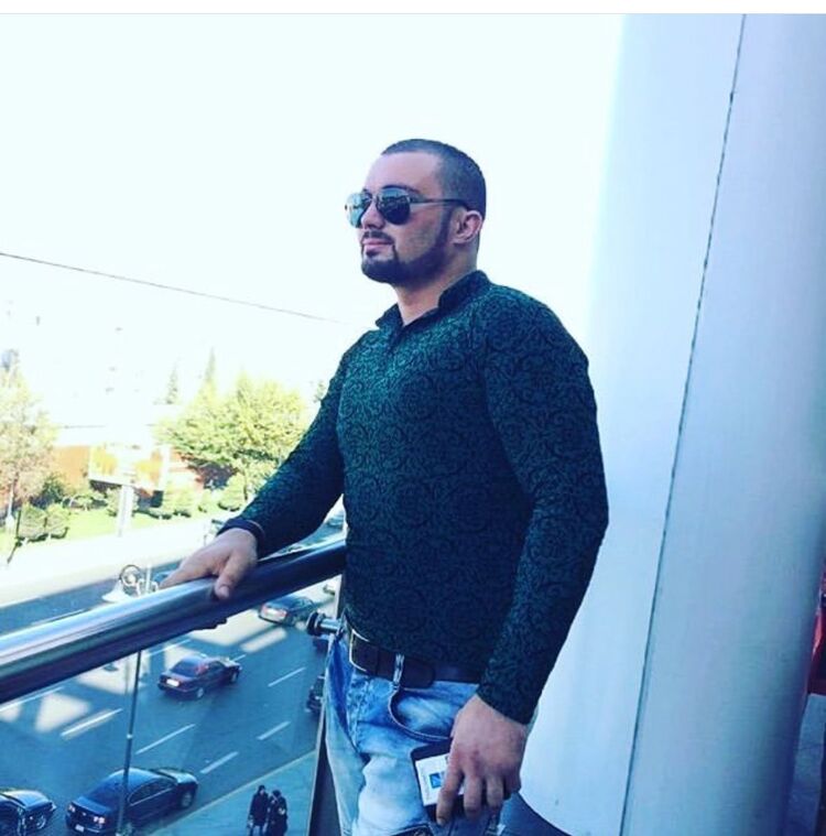  deleted,   Yusuf, 35 ,   ,   