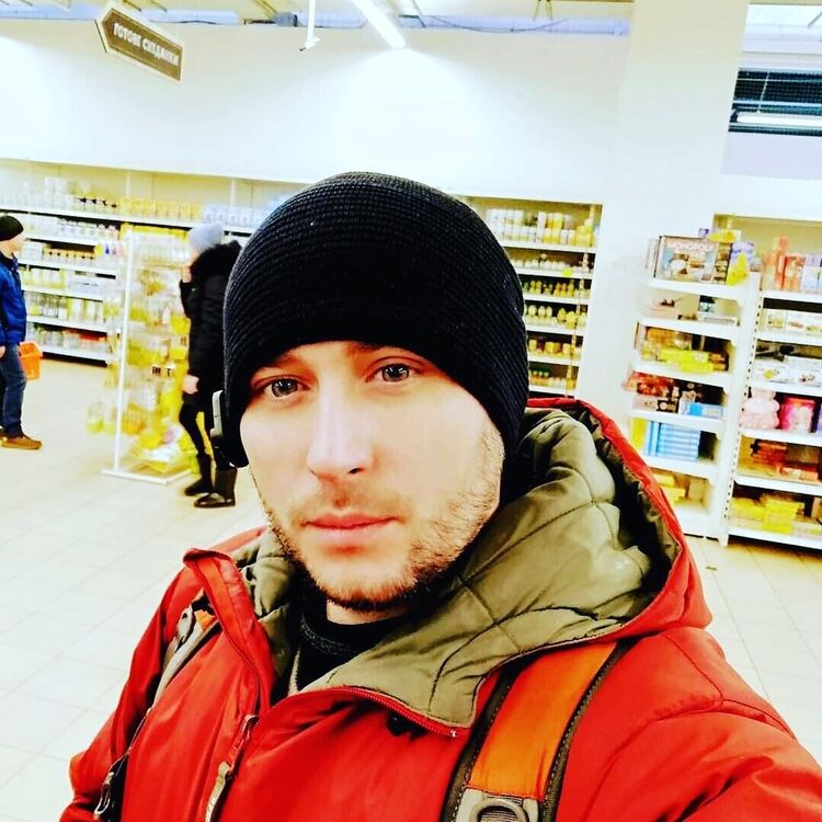  ,   Artur, 38 ,   ,   , c 