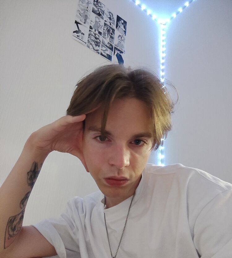  52071372  , 25 ,     