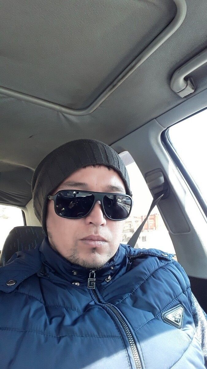  15600092  , 35 ,    
