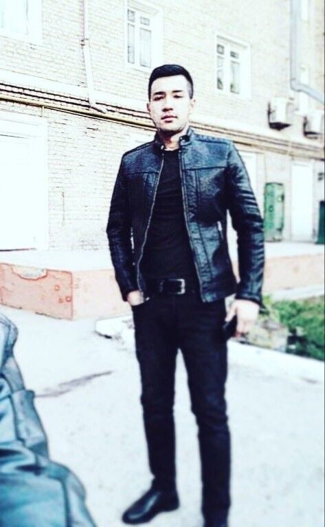  ,   Oybek, 33 ,   ,   , c 