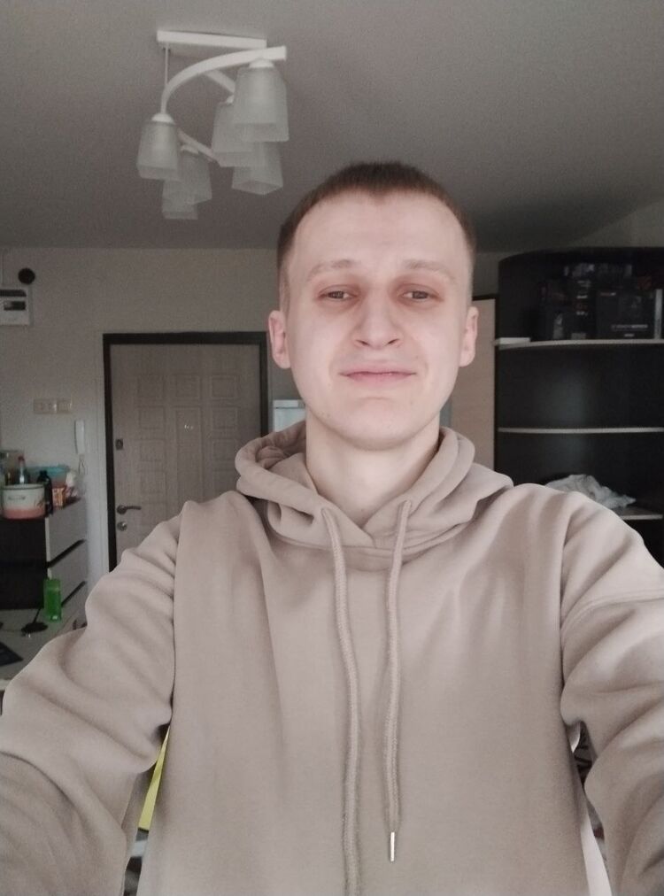  45148582  Oleg, 28 ,    