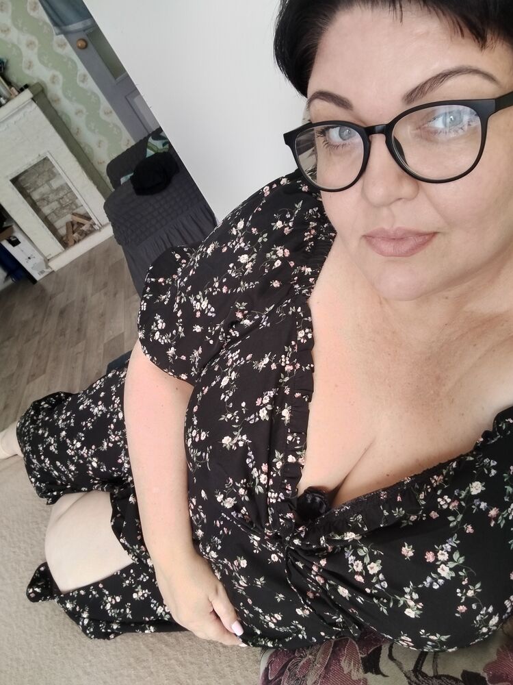  ,   Jeni, 44 ,     , c 