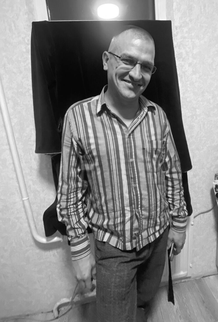  54193412  , 49 ,    -