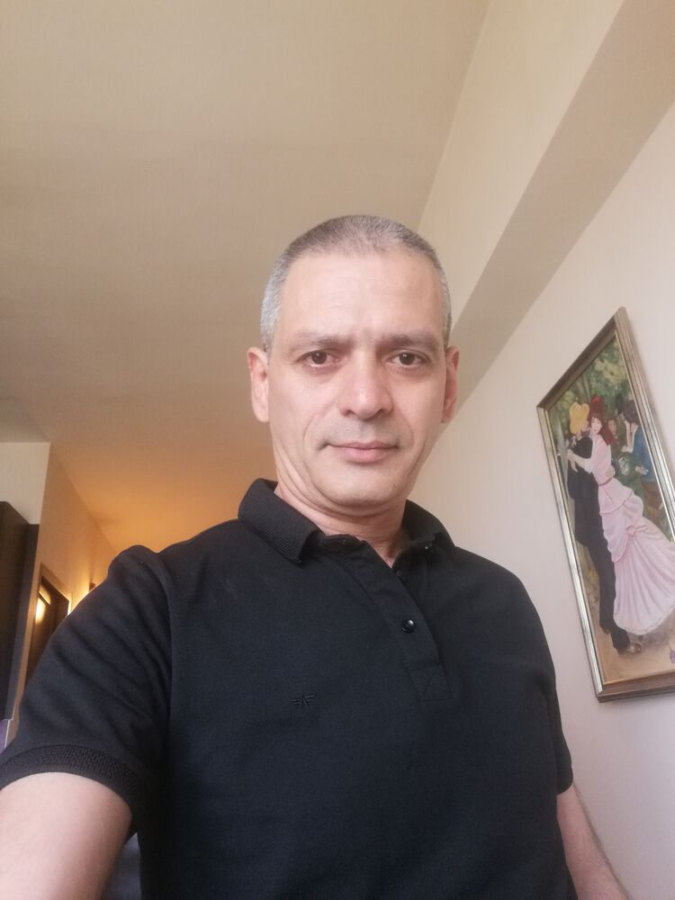  29702862  , 49 ,    