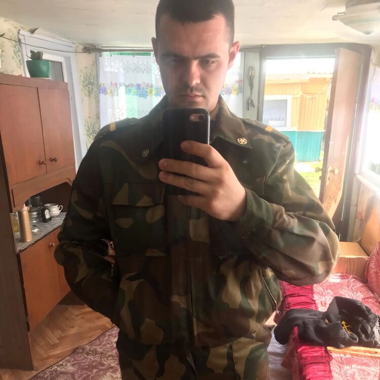  49288312  , 37 ,    