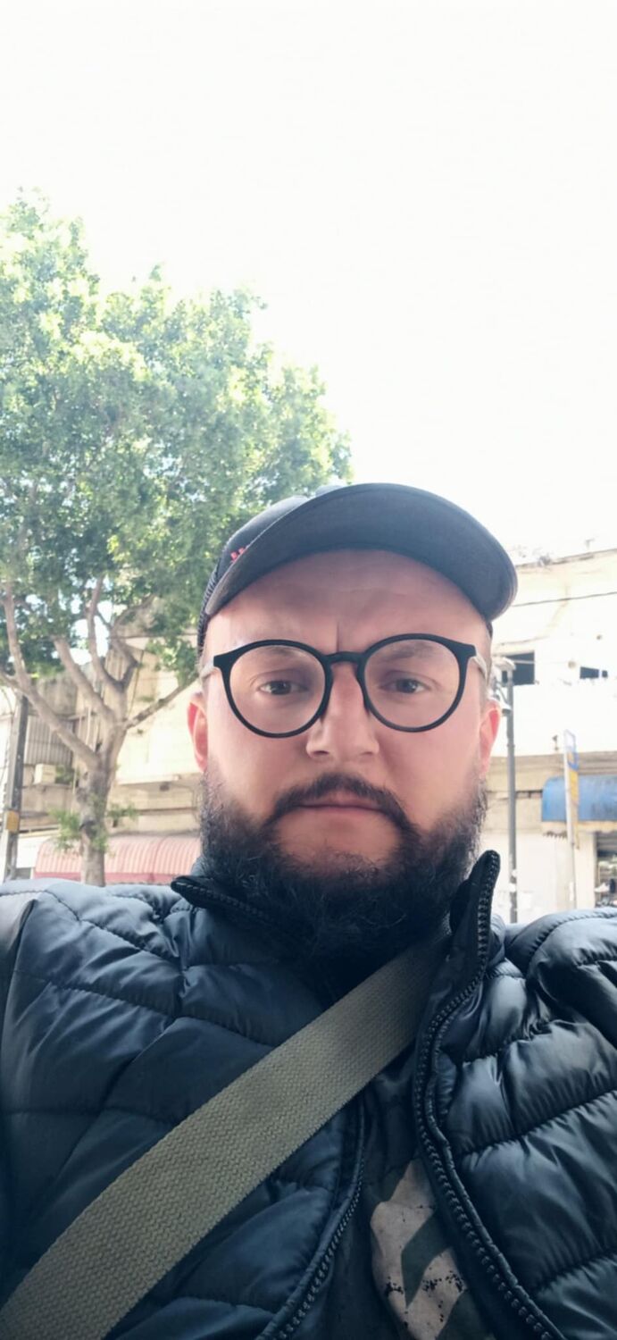  ,   Alexanddru, 34 ,     , c 