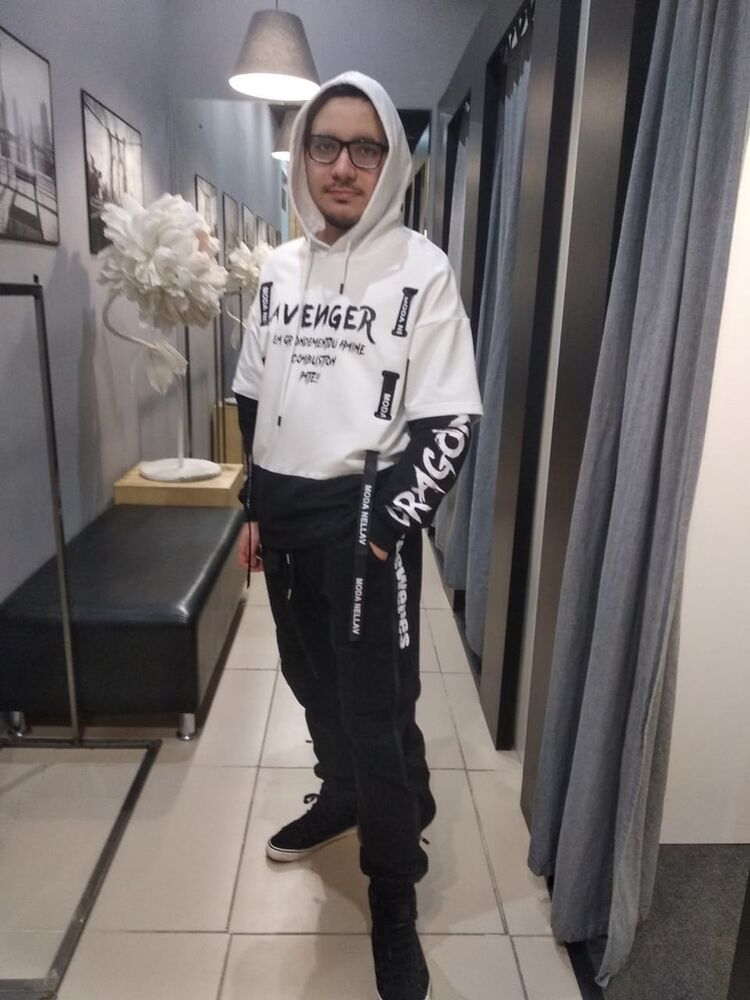  34136982  , 26 ,    