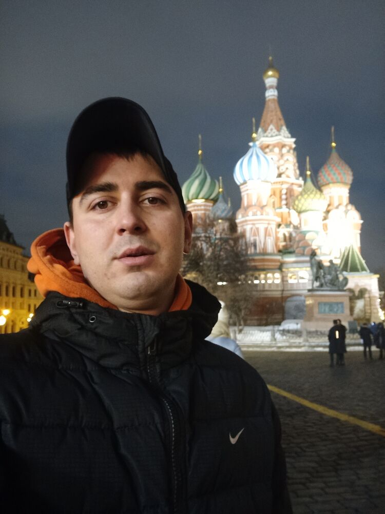  ,   Igor, 28 ,   ,   