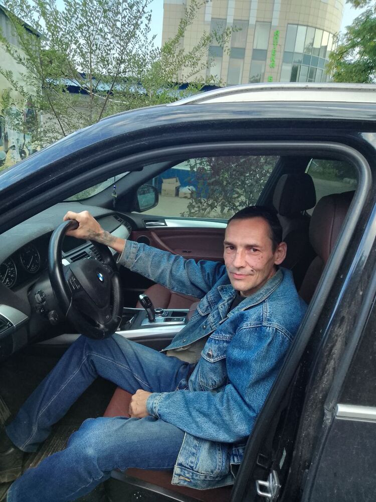  42890382  , 51 ,    