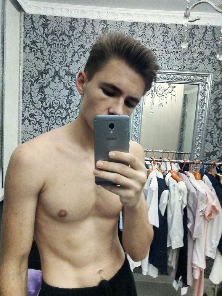  ,   Nikita, 26 ,   