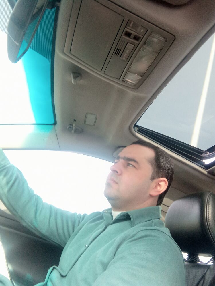  52517812  , 31 ,    