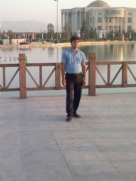  5542152  Firdavs, 39 ,    