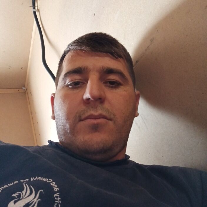  35982372  , 33 ,    -