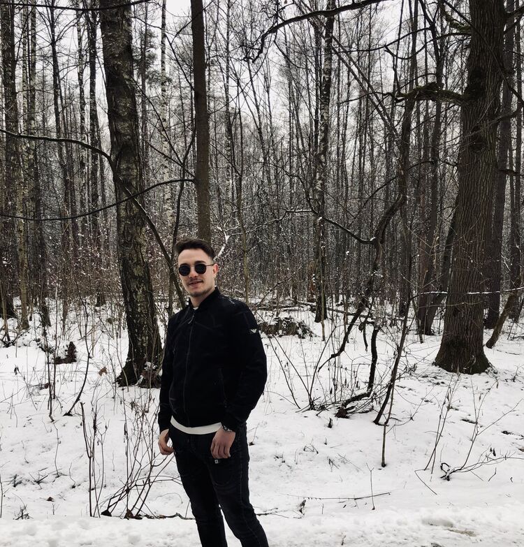  ,   Khyro, 22 ,   ,   