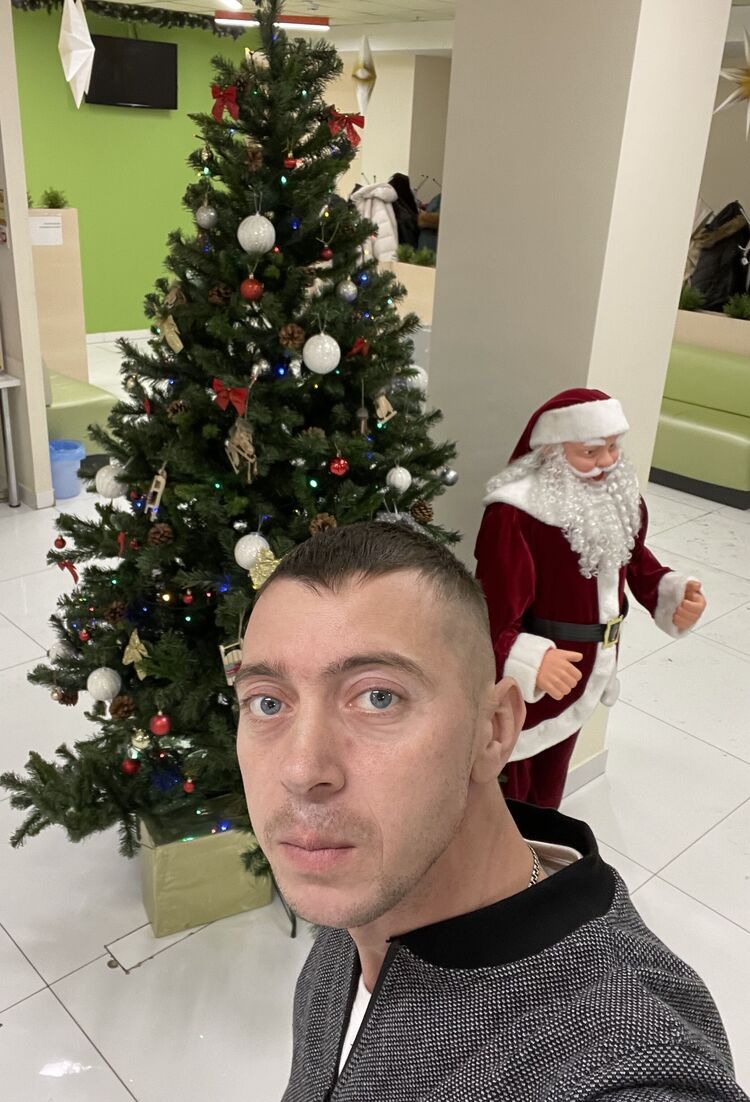  49334672  , 37 ,    