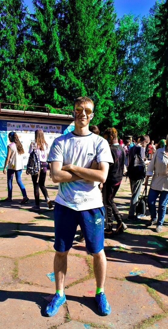  ,   Nik, 28 ,   