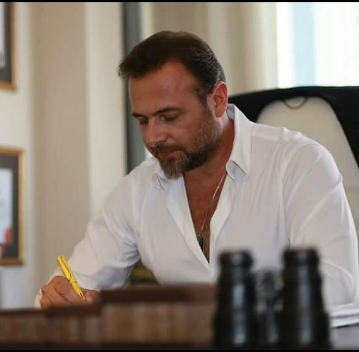  48548202  Harry Jacob, 59 ,    