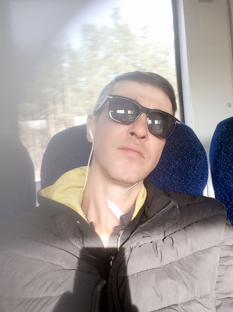  Bialobrzegi,   Julian, 43 ,   ,   