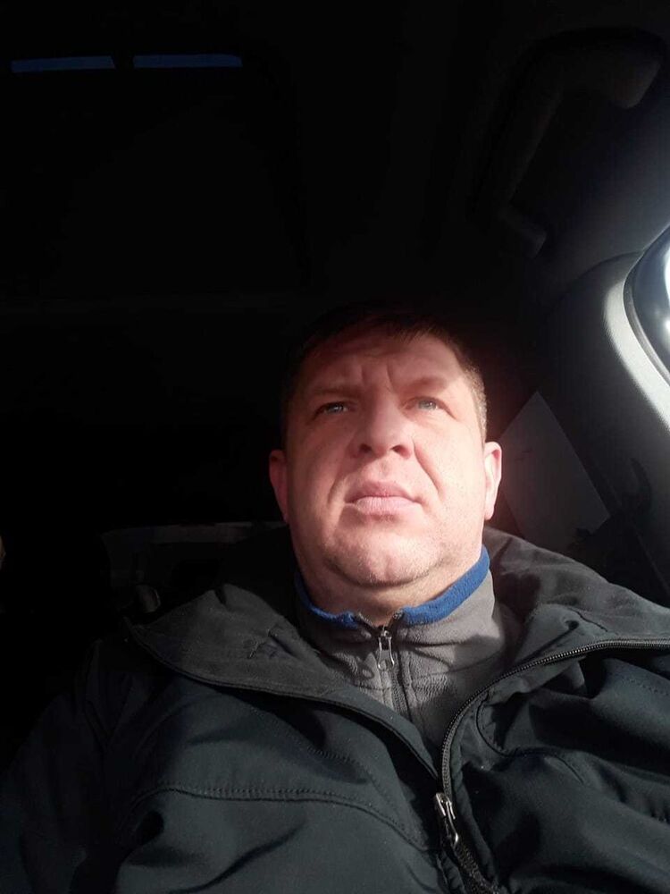  ,   Alex, 45 ,   ,   , c 