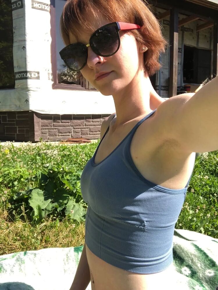  28050342   , 28 ,    