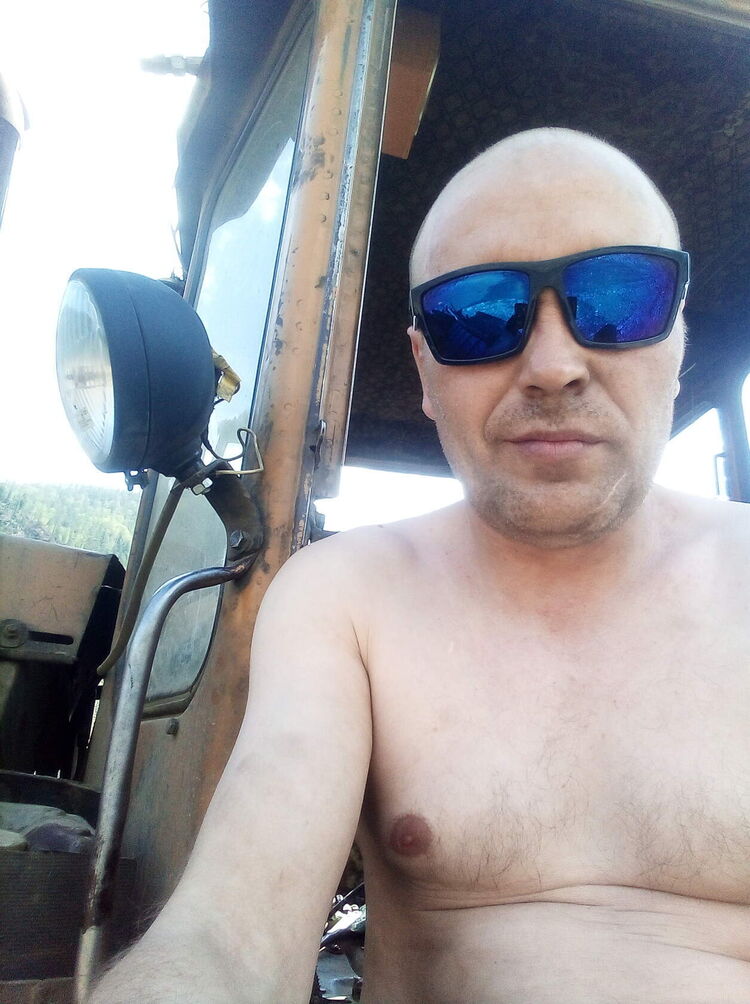 ,   Grin, 41 ,   ,   