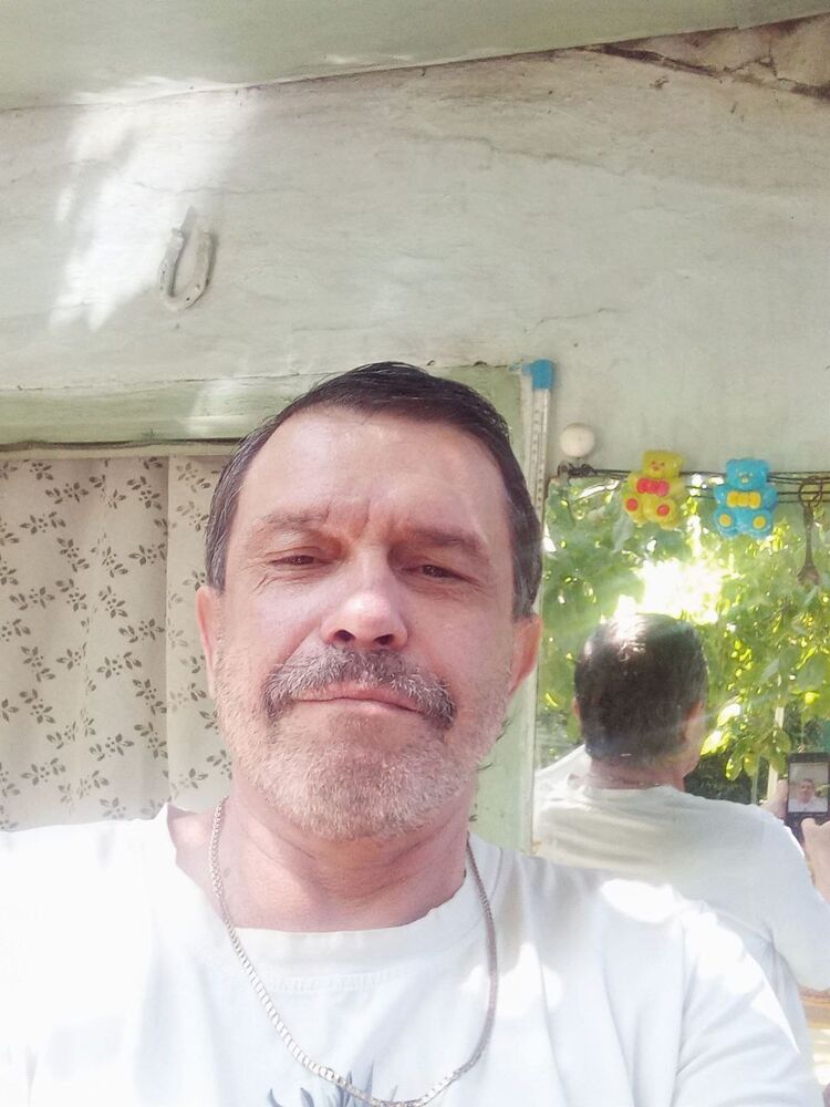  54679852  Wertyal, 49 ,    