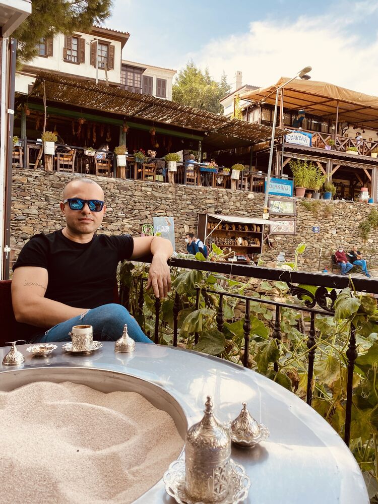  52807302  To, 37 ,    Cesme