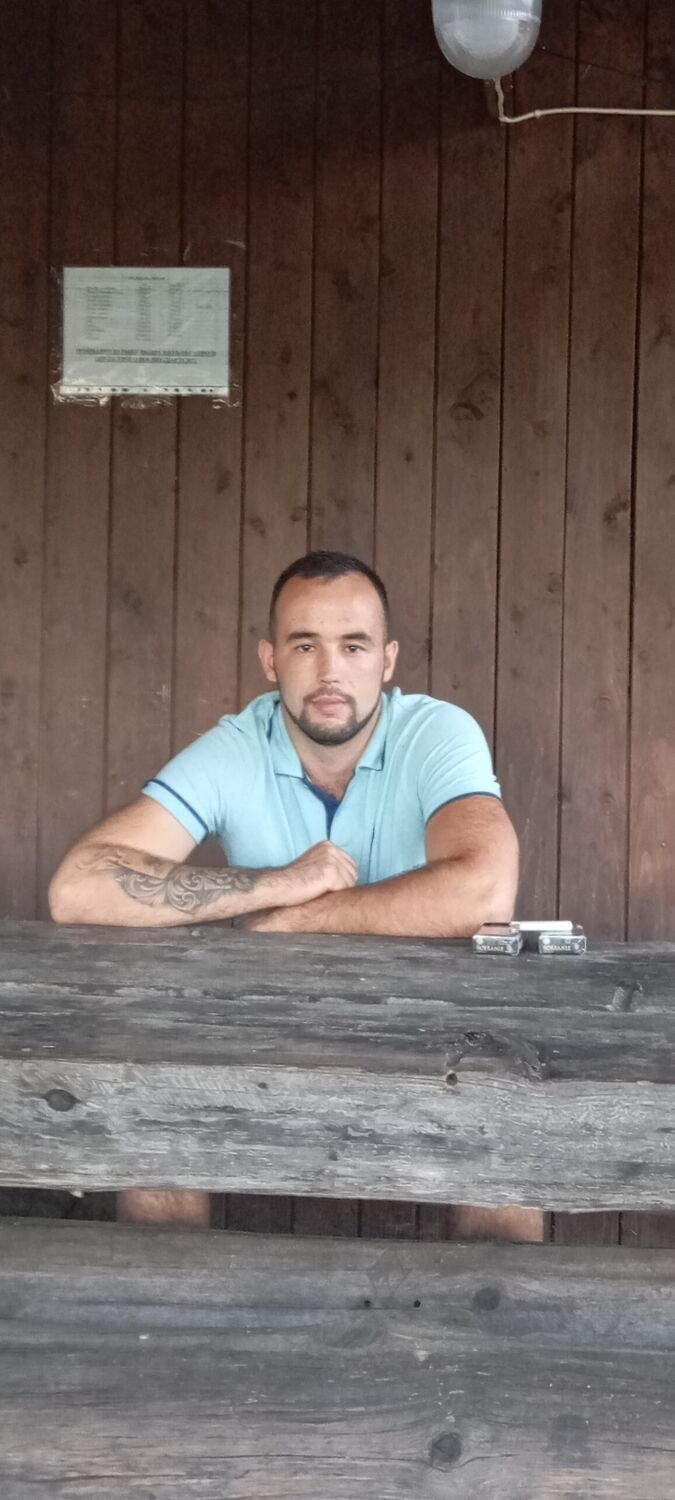  44484672  , 28 ,    