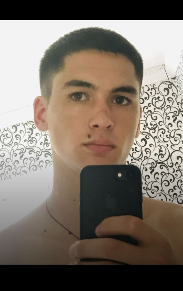  37627372  , 23 ,    