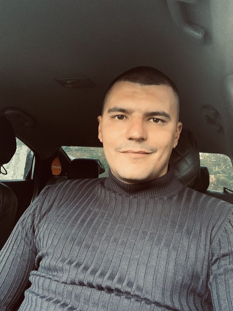  40920302  , 33 ,     