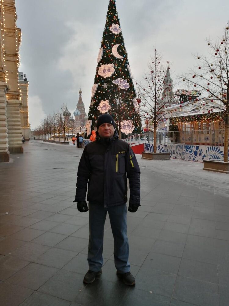  54300372  Arthur, 55 ,    