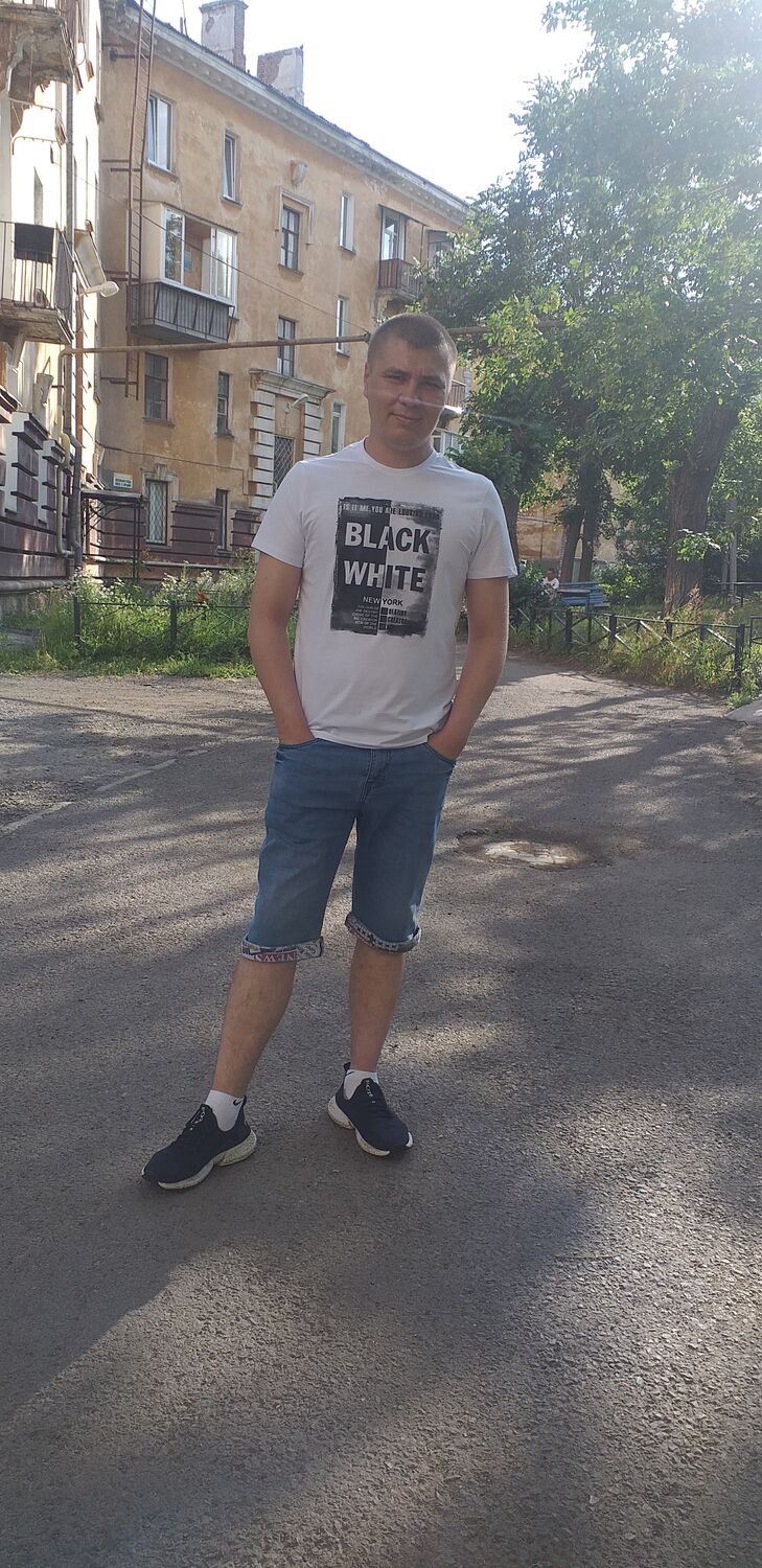  30381852  , 37 ,    