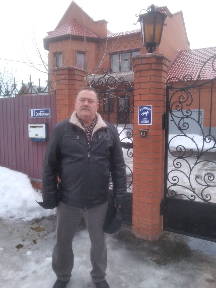  ,   Georgiy, 69 ,   ,   , c 