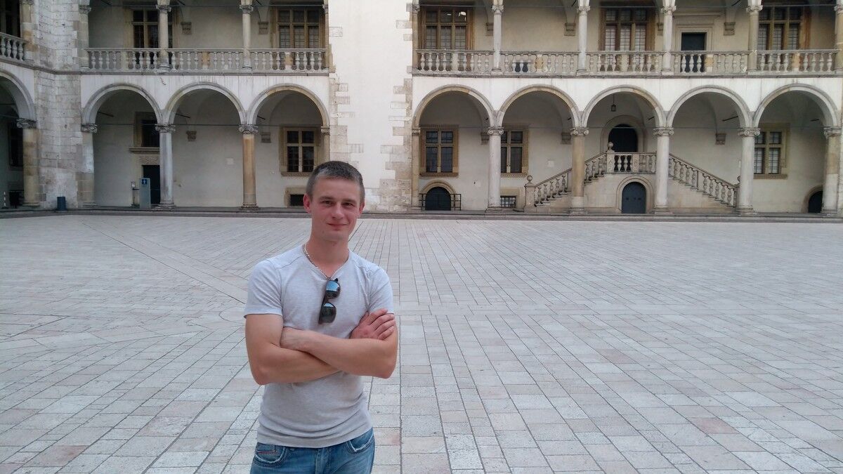 ���� 10493042 ������� ����, 37 ���, ���� ���������� � ������