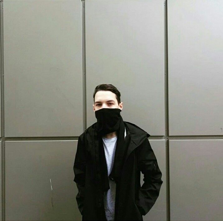  ,   Pasha, 25 ,   ,   , c 