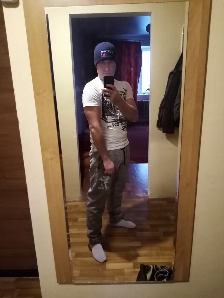  18097582  , 39 ,    