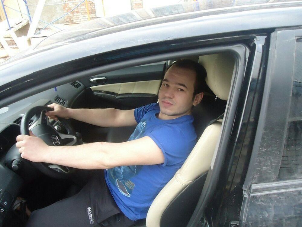  ,   Oleg, 36 ,   ,   , c 