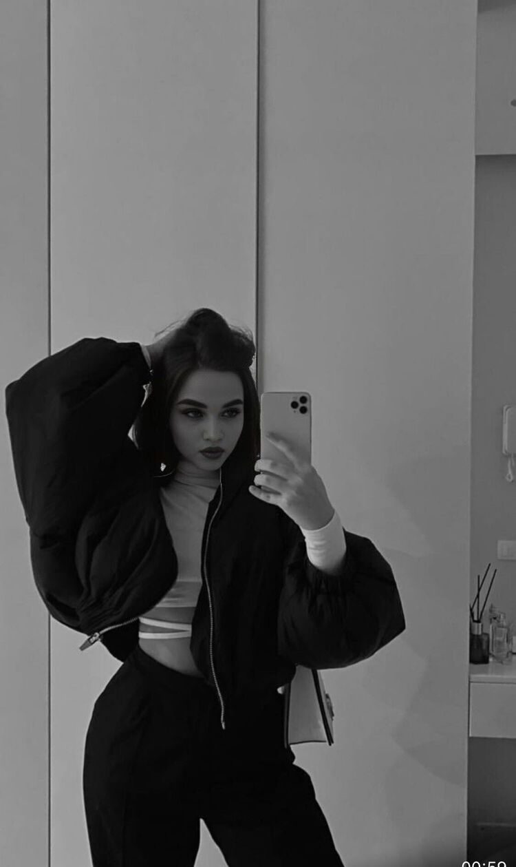  --,   Liza, 20 ,   ,   