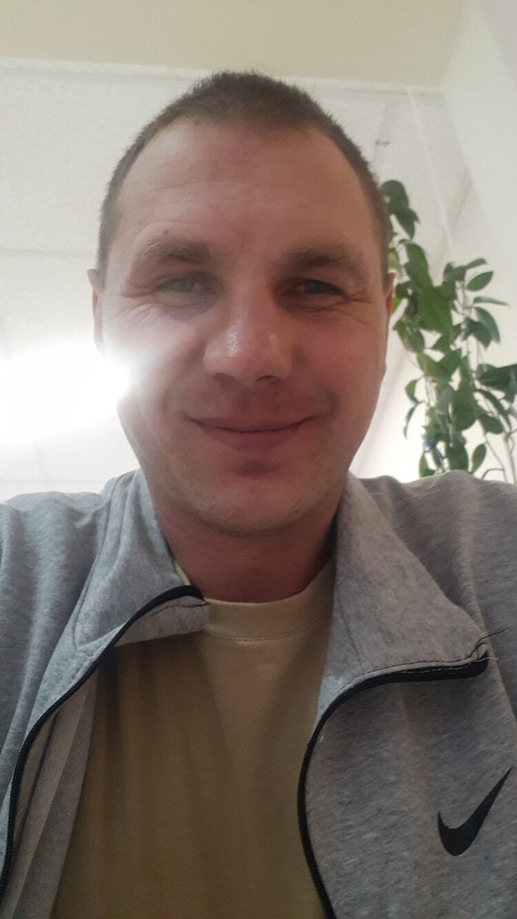  ,   Sergei, 36 ,   ,   