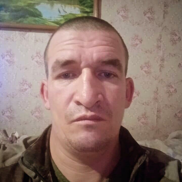  41107652  Vitaliy, 49 ,    