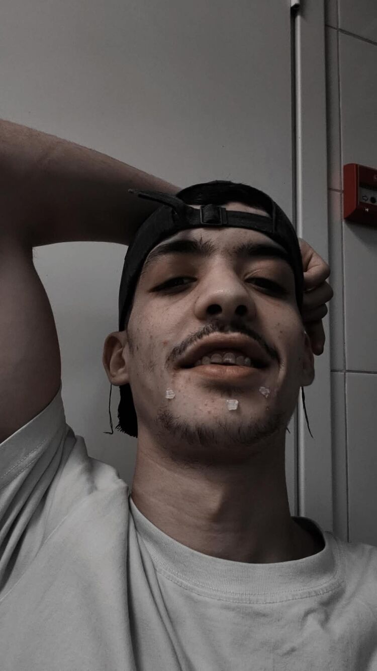  54262922  Haydar, 22 ,    -