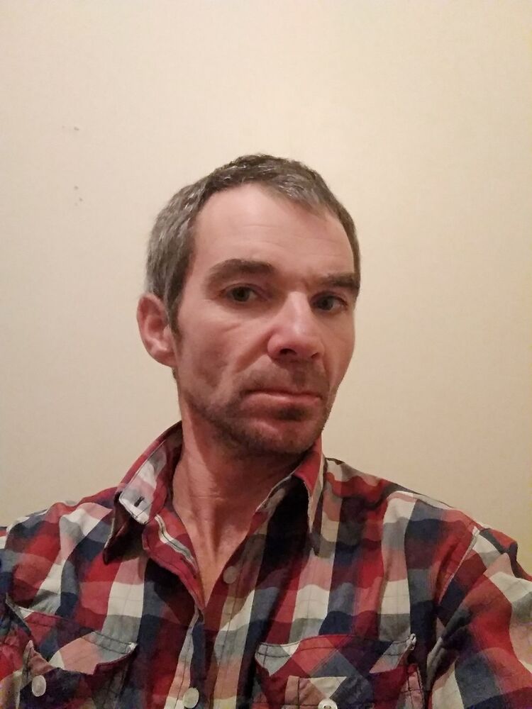  ,   Robert, 48 ,   