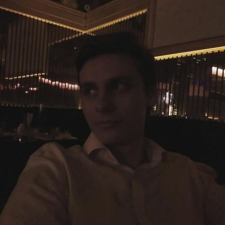  ,   Stas, 24 ,   