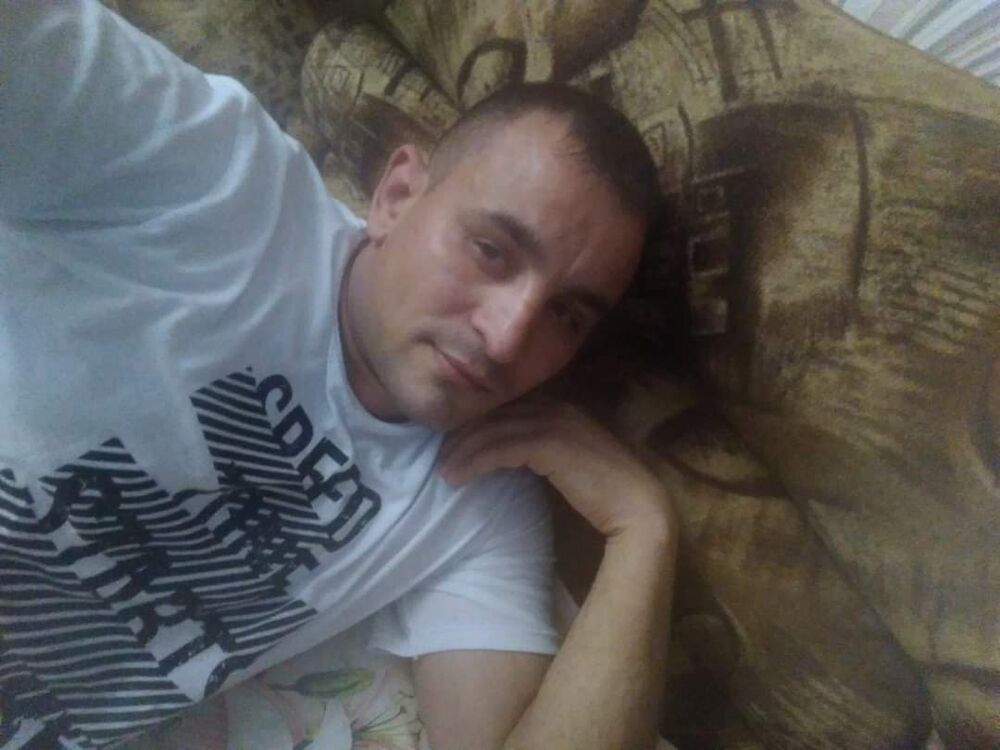  ,   Pavel, 36 ,   ,   