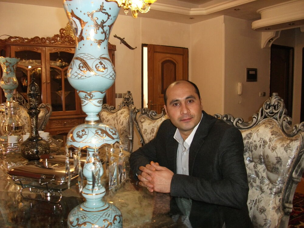 4559402  Armanarman, 46 ,    